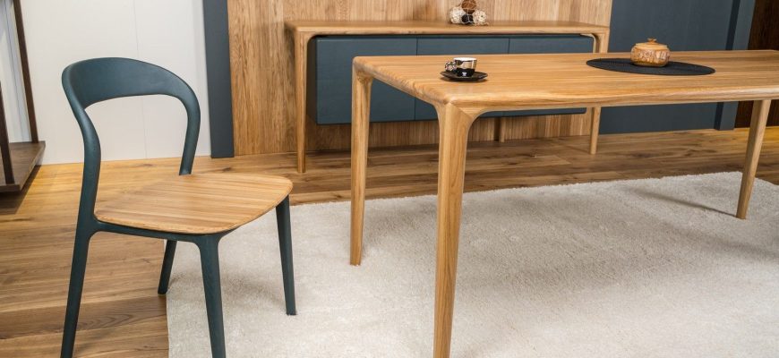 stol milina iz massiva duba